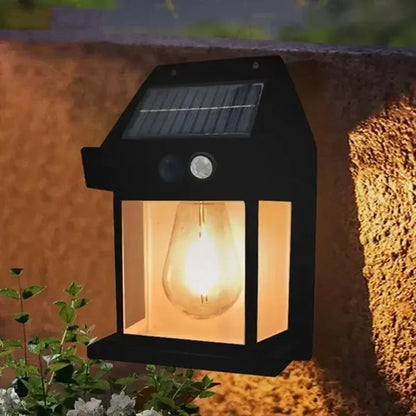 Éclat Solaire : Lampe LED Extérieure